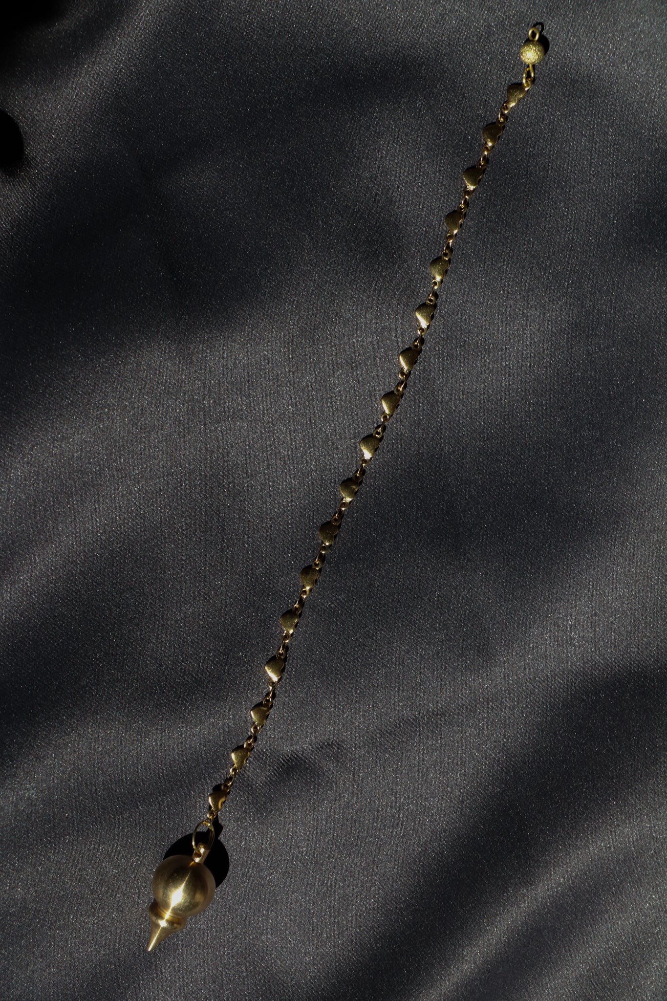 Golden Hearts Pendulum