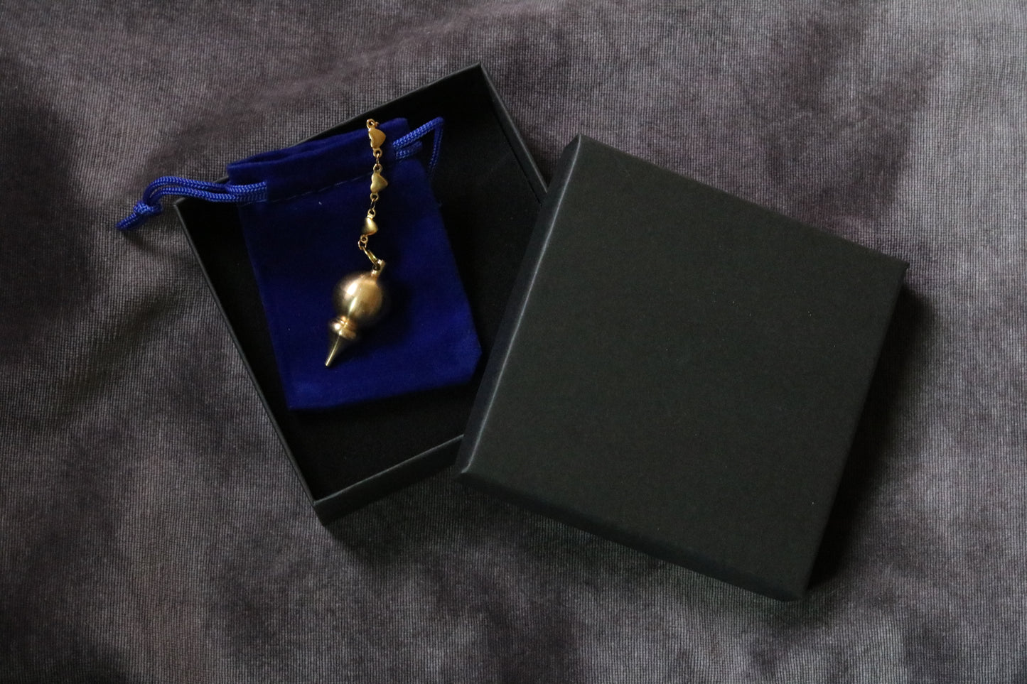 Silver Coin & Pearl Pendulum