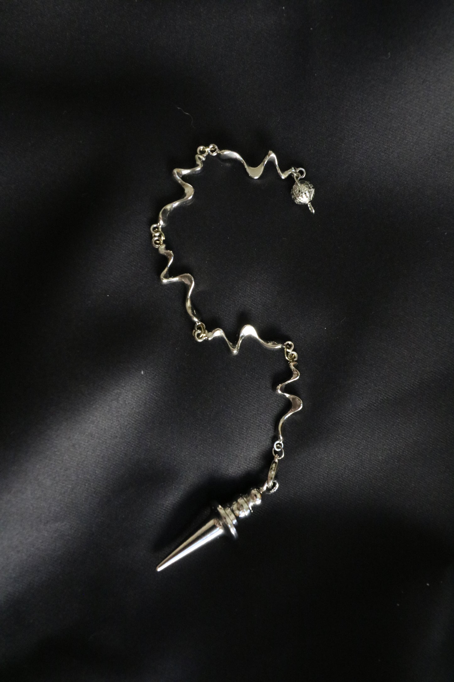 Silver Swirl Pendulum
